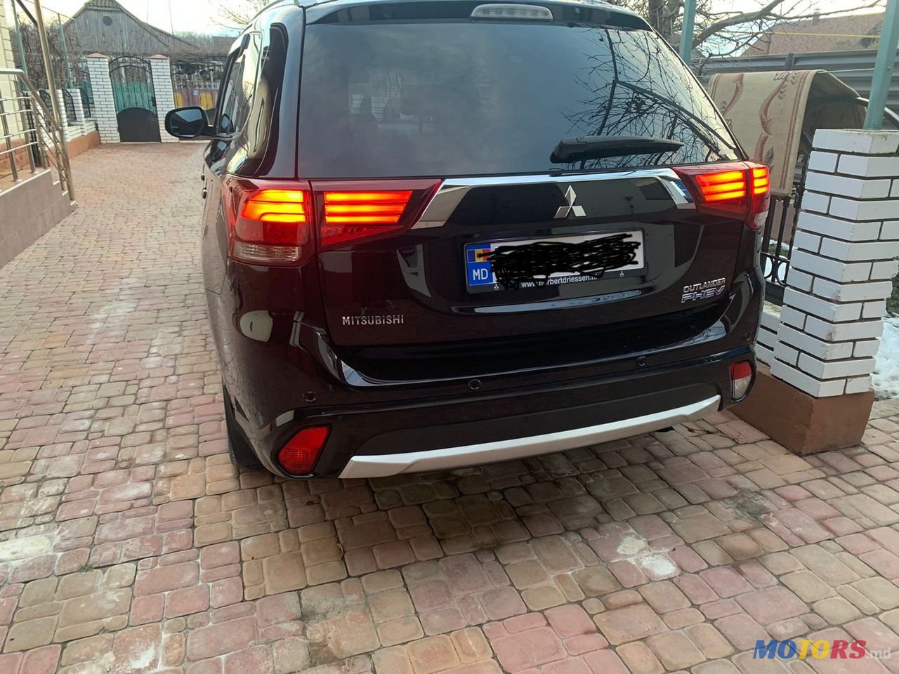 2015' Mitsubishi Outlander photo #4