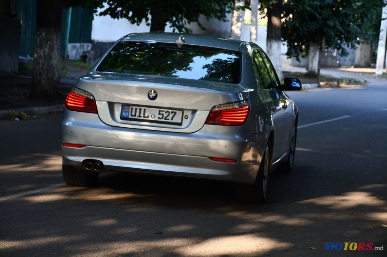 2007' BMW 5 Series photo #1