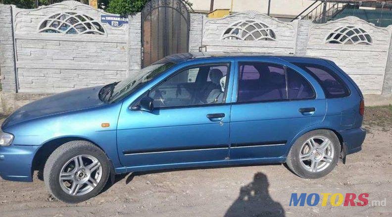 1997' Nissan Almera photo #2