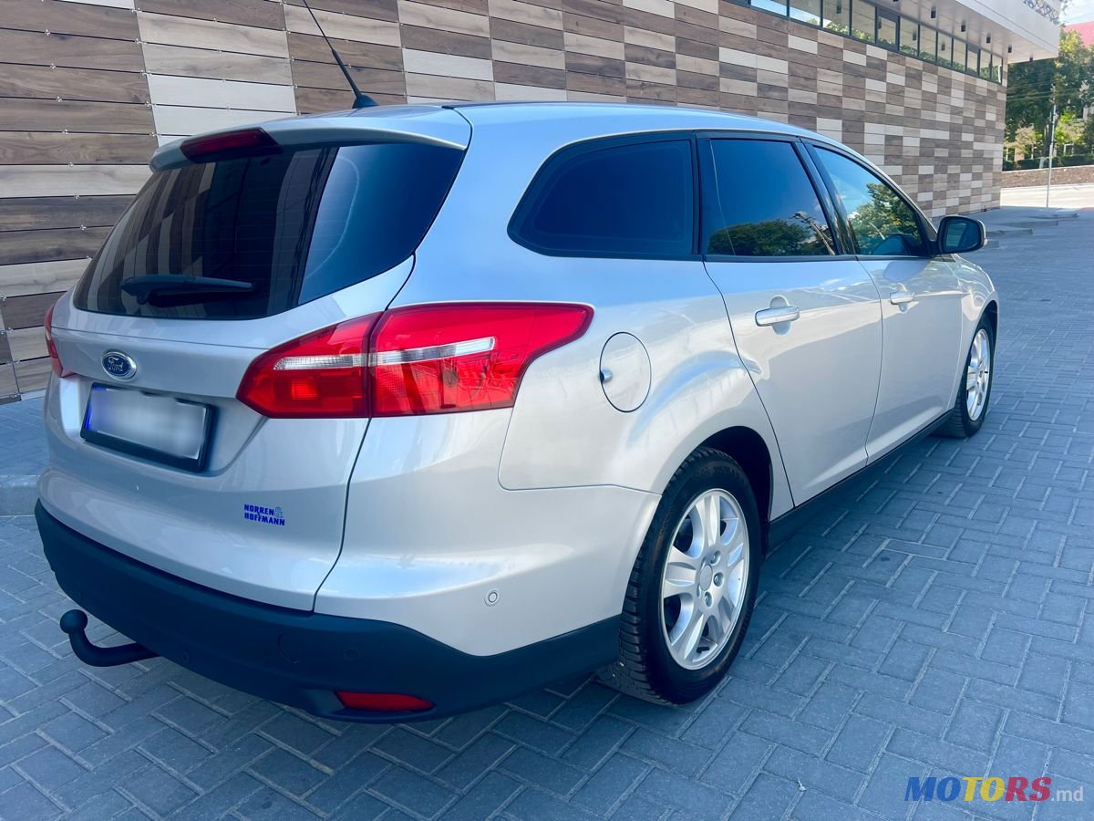 2017' Ford Focus photo #1