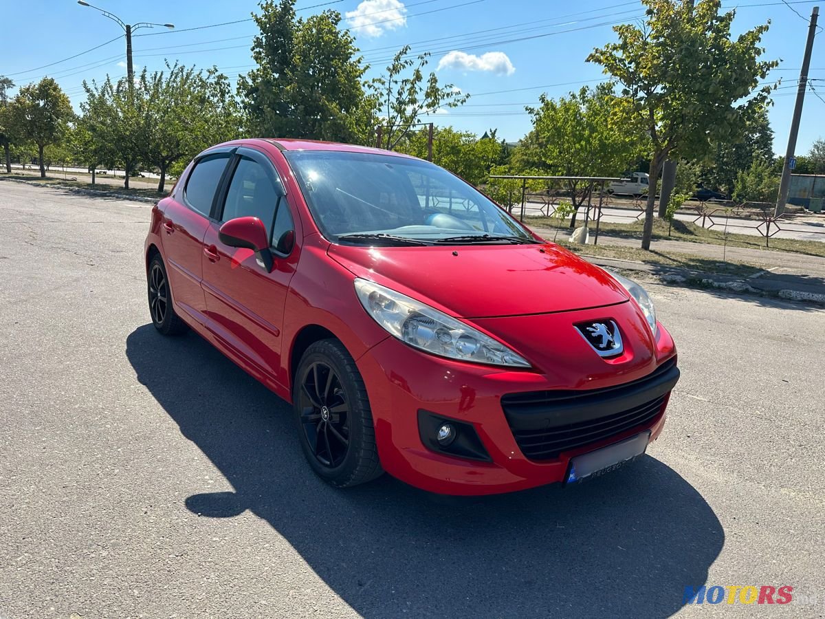 2009' Peugeot 207 photo #3