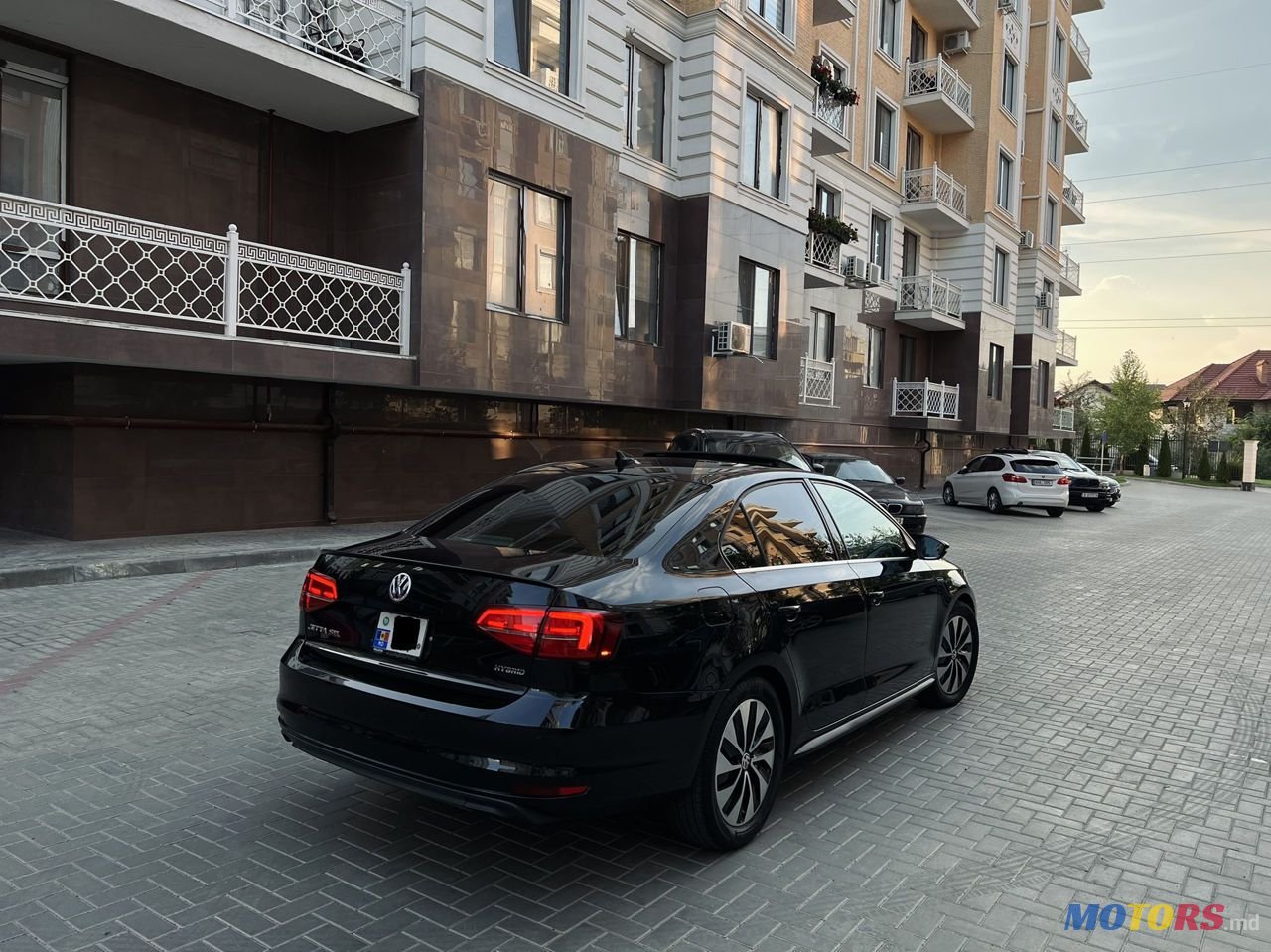 2016' Volkswagen Jetta photo #3