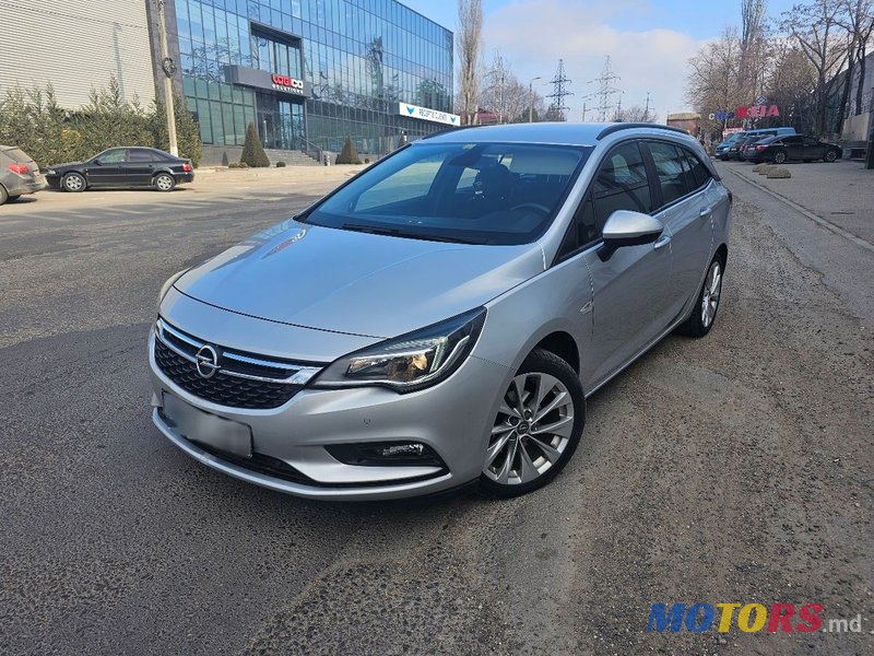 2016' Opel Astra photo #1
