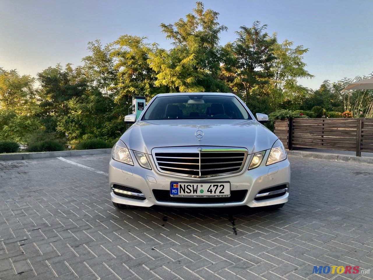 2012' Mercedes-Benz E Класс photo #1