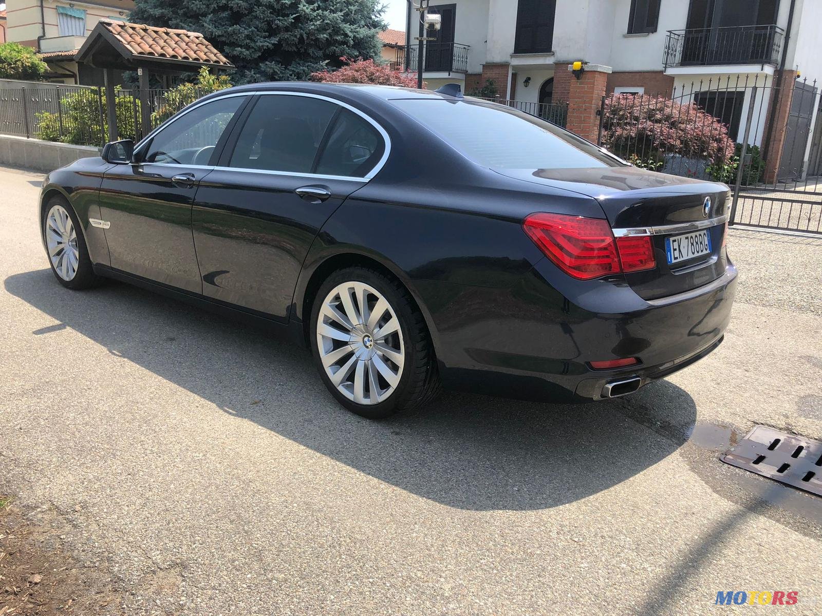 2011' BMW 740 XD photo #4