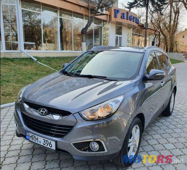 2012' Hyundai ix35 photo #1