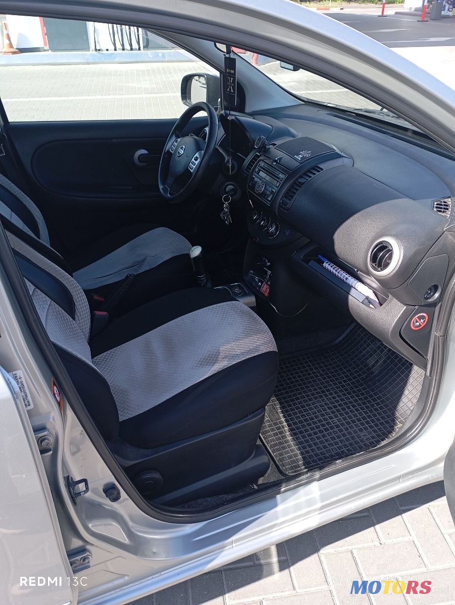 2009' Nissan Note photo #4