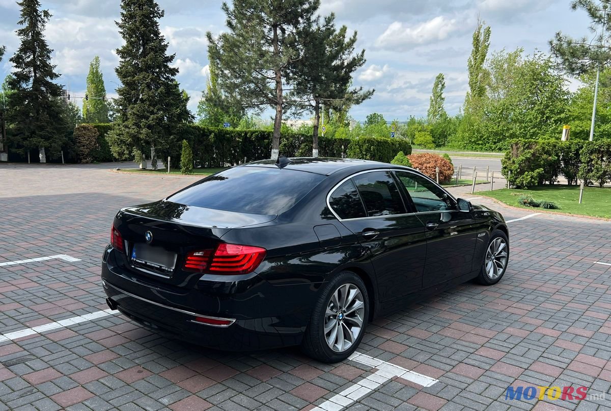 2015' BMW 5 Series photo #6