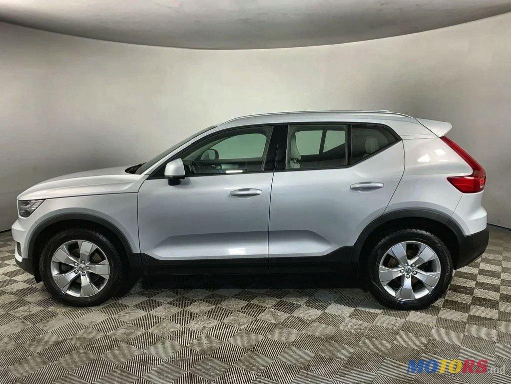 2018' Volvo Xc40 photo #3