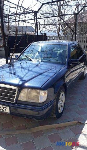 1995' Mercedes-Benz 124 photo #1