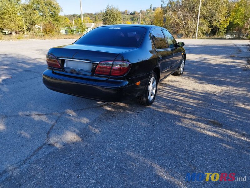 2000' Nissan Maxima photo #5