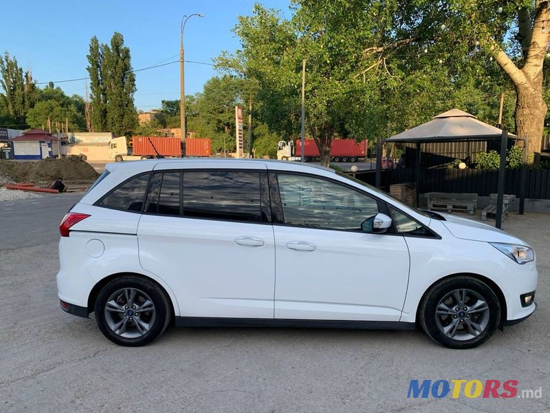 2019' Ford Grand C-MAX photo #6