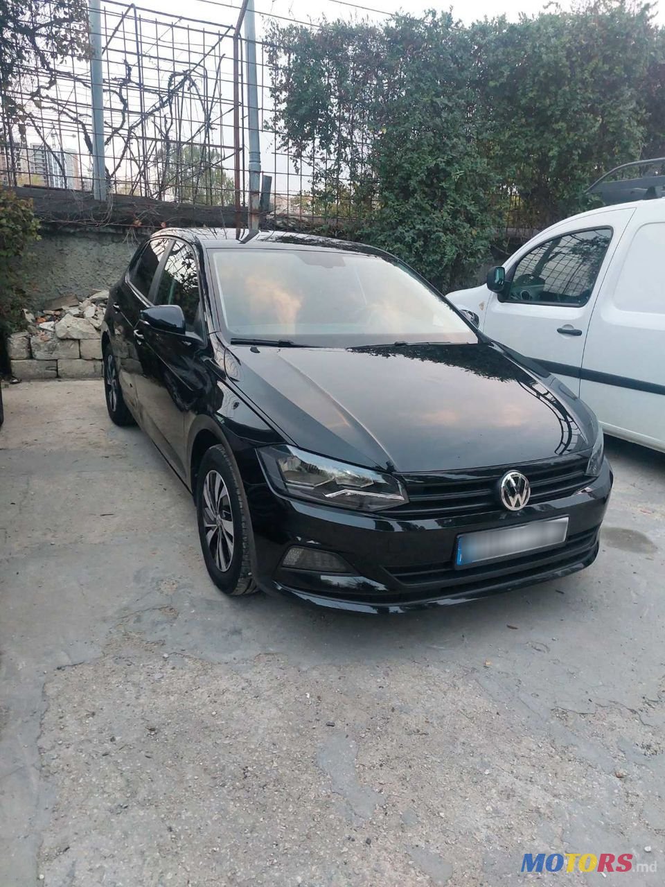 2018' Volkswagen Polo photo #2