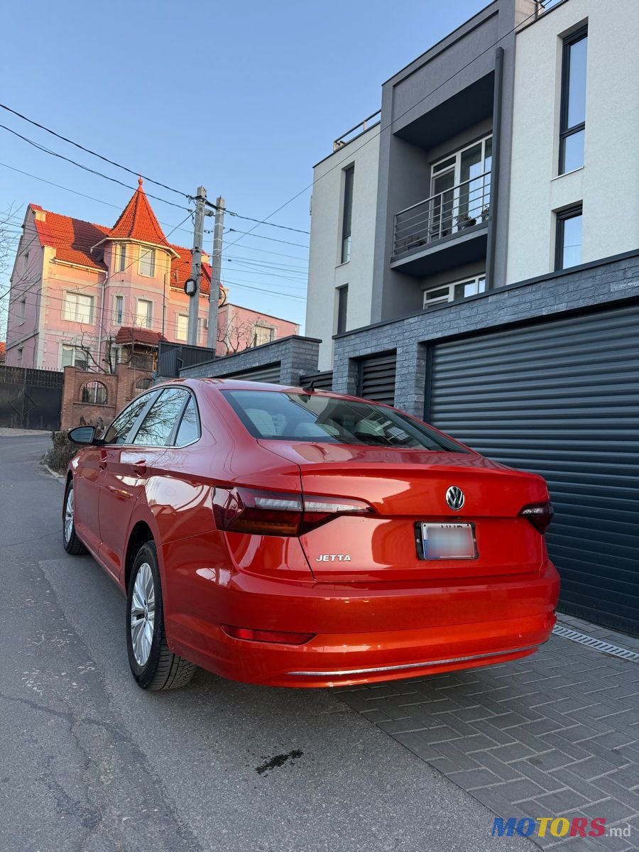 2018' Volkswagen Jetta photo #3