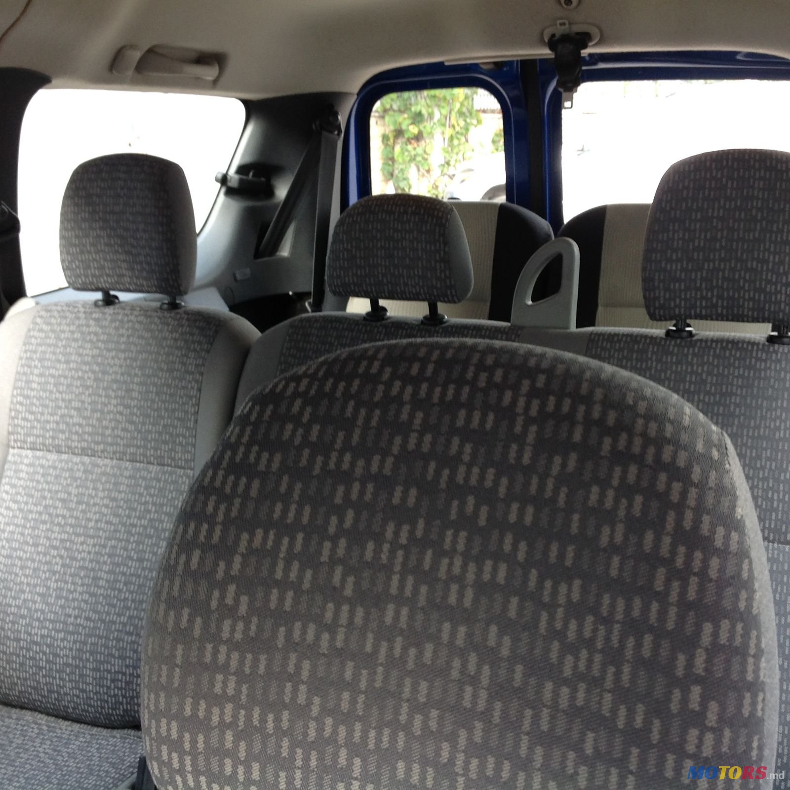 2009' Dacia Logan Mcv photo #4