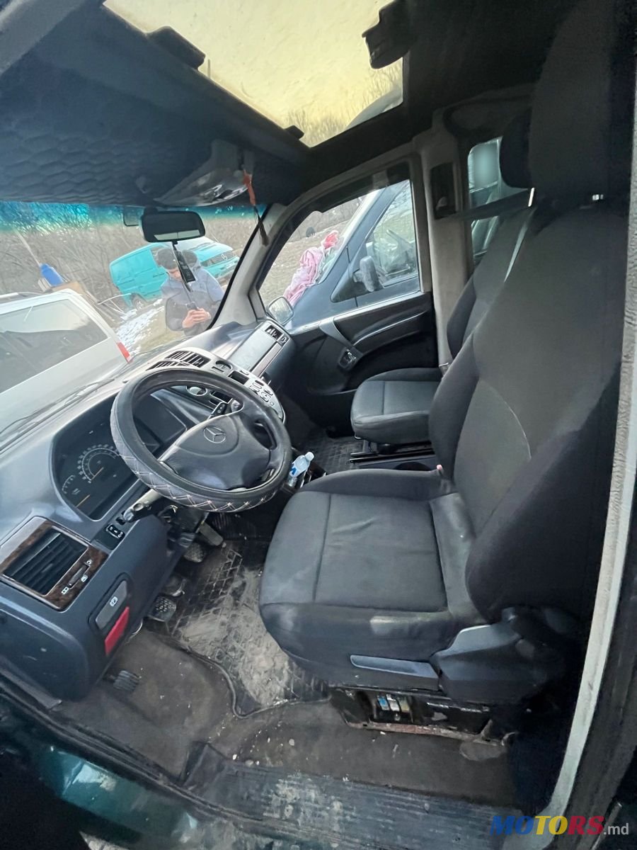 2002' Mercedes-Benz Vito photo #6