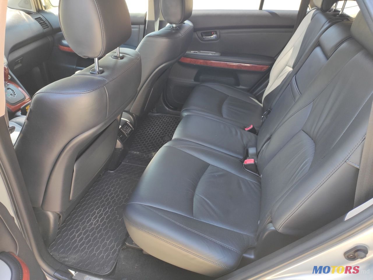 2005' Lexus Rx Series photo #5