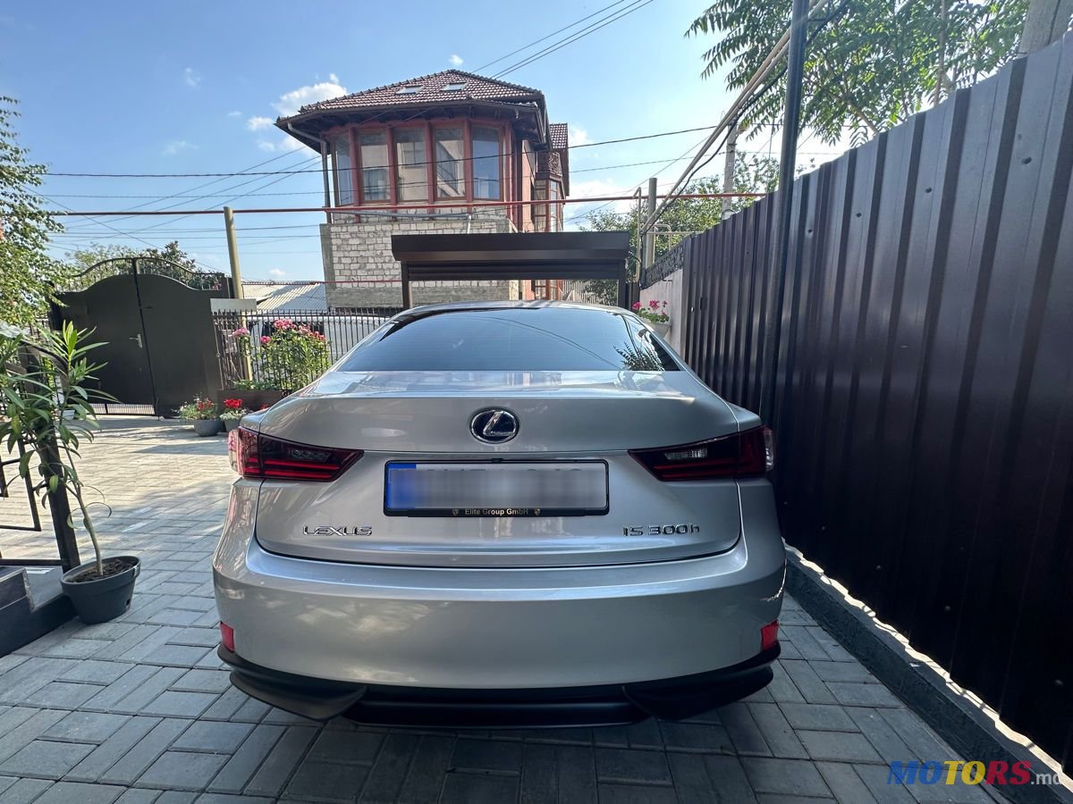 2013' Lexus Is Series photo #4