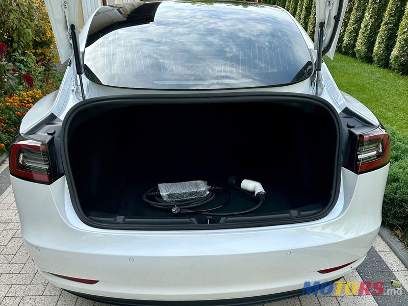 2019' Tesla Model 3 photo #4