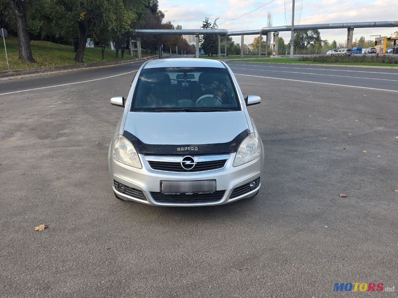 2007' Opel Zafira photo #2