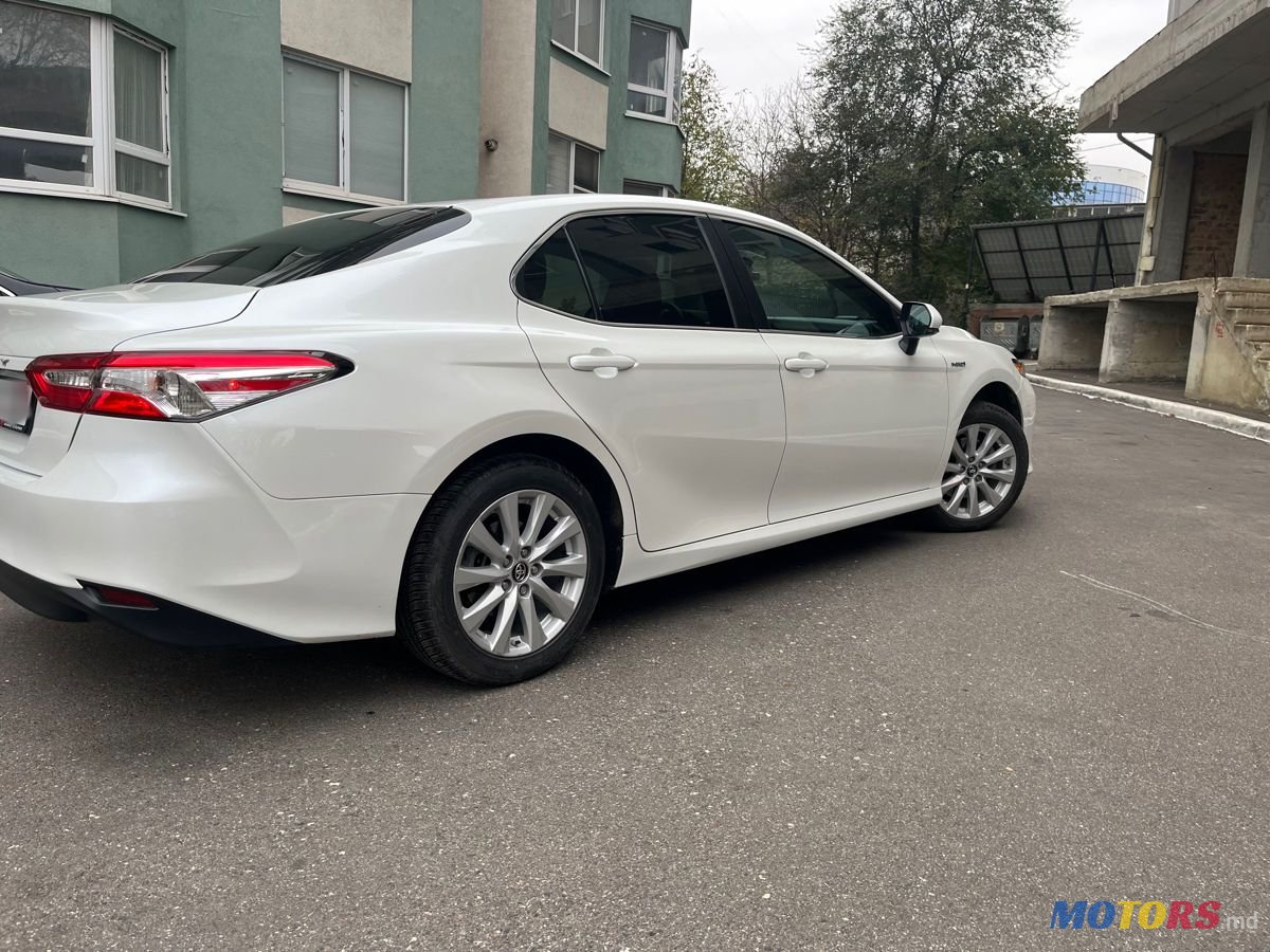 2018' Toyota Camry photo #3