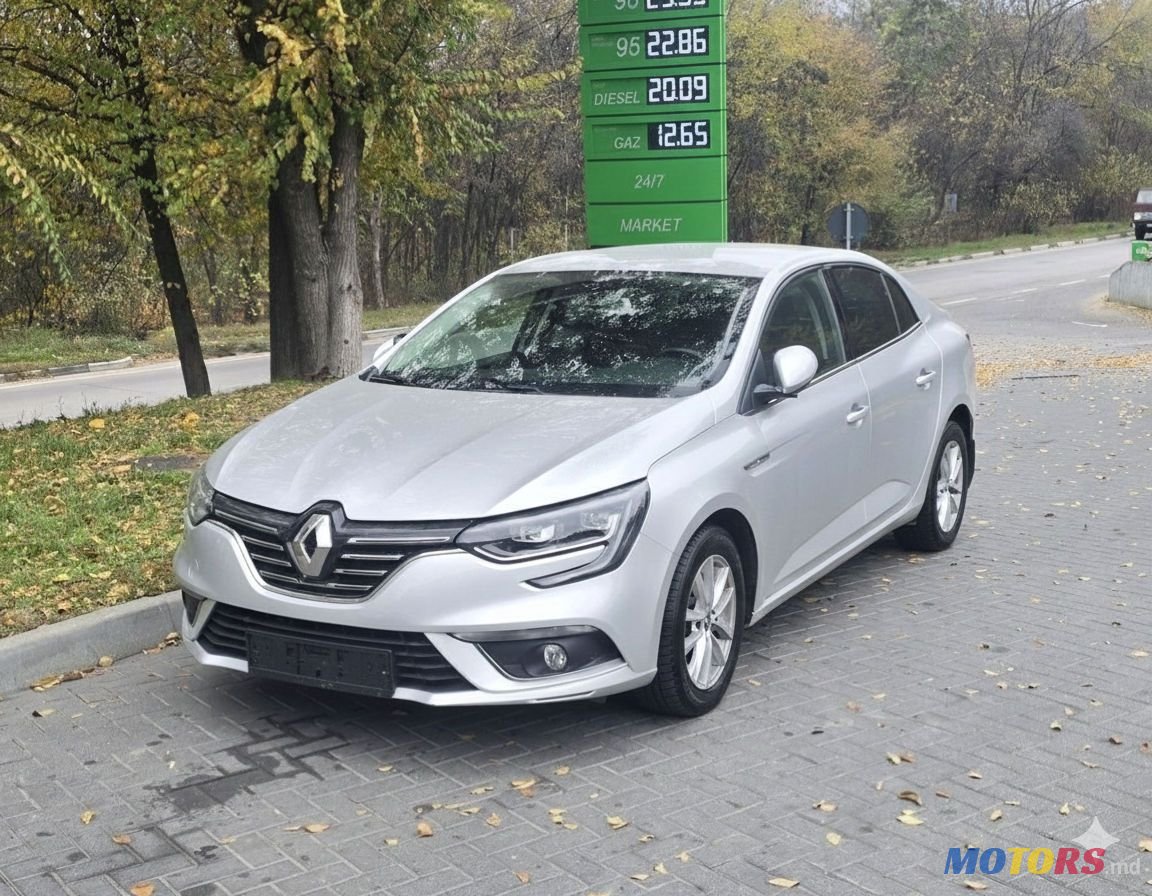 2019' Renault Megane photo #2