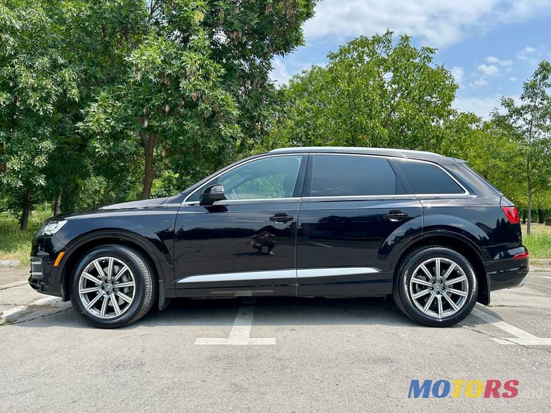 2018' Audi Q7 photo #2