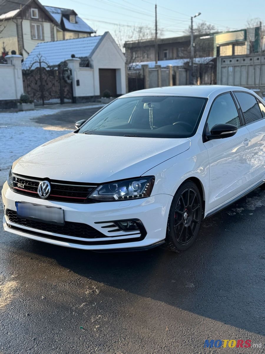 2013' Volkswagen Jetta photo #1