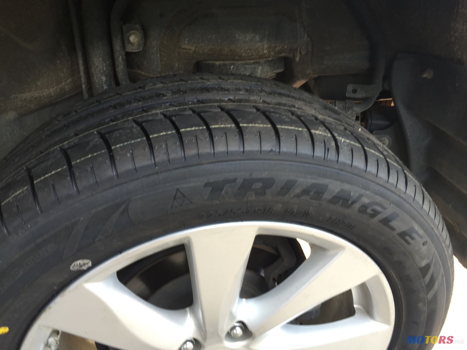 2014' Mitsubishi ASX photo #6