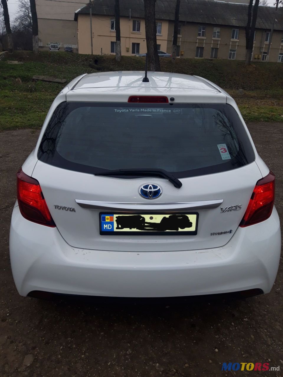 2015' Toyota Yaris photo #5