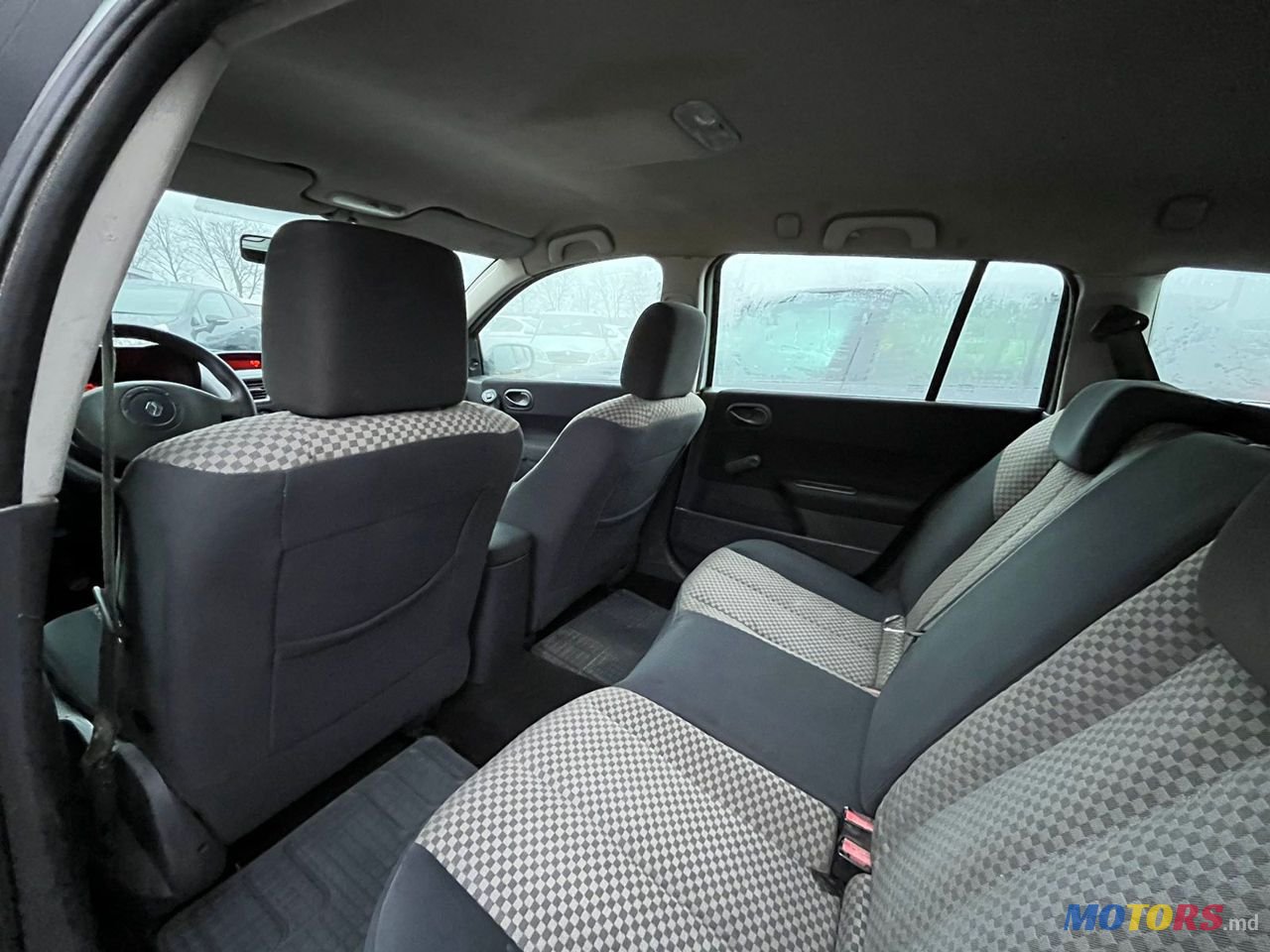 2005' Renault Megane photo #3