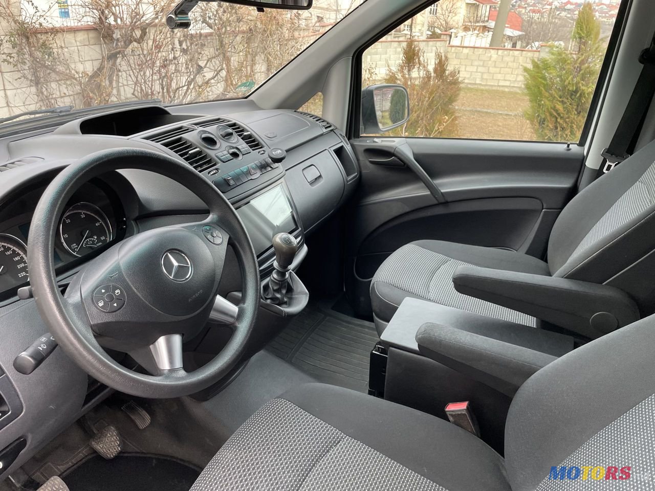 2012' Mercedes-Benz Vito photo #6