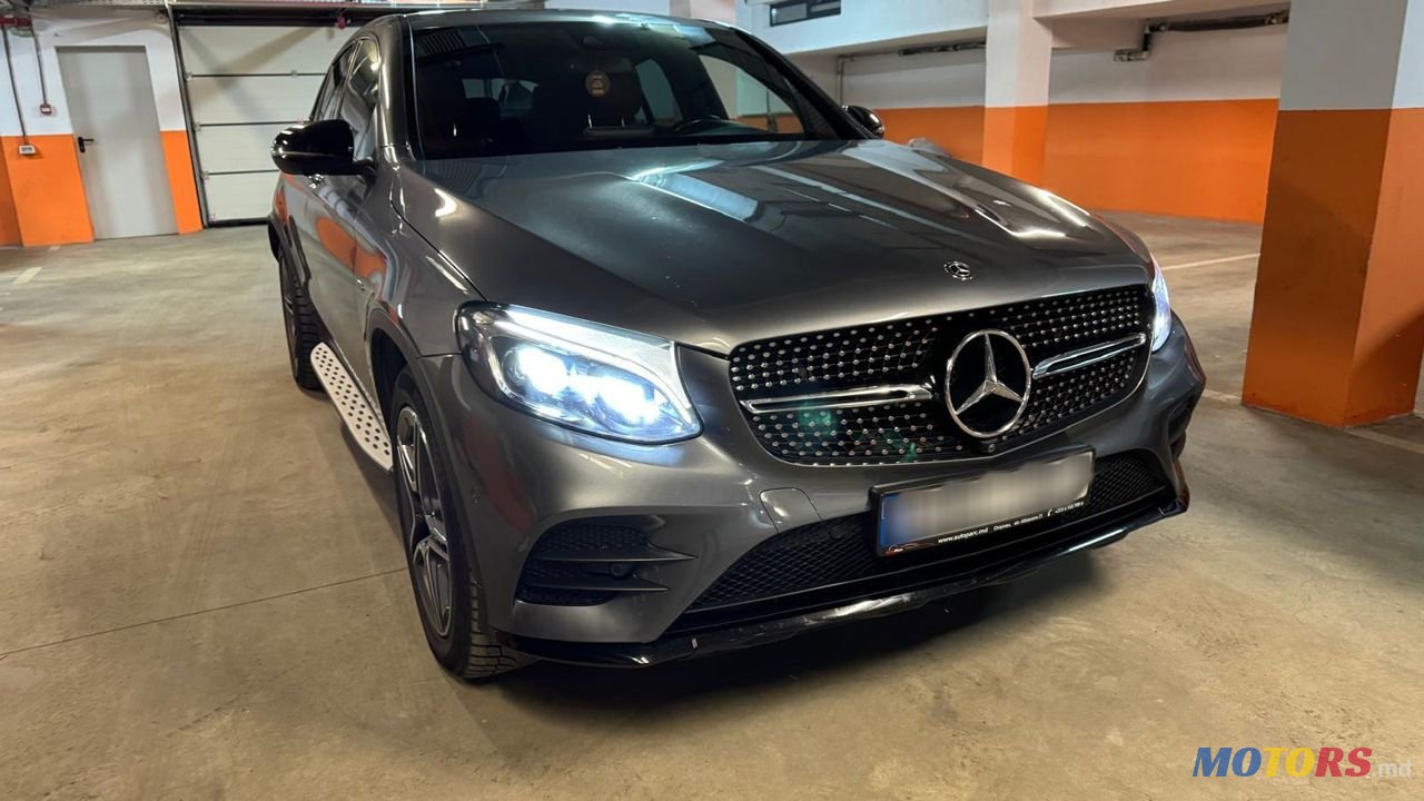 2017' Mercedes-Benz Glc Coupe photo #6