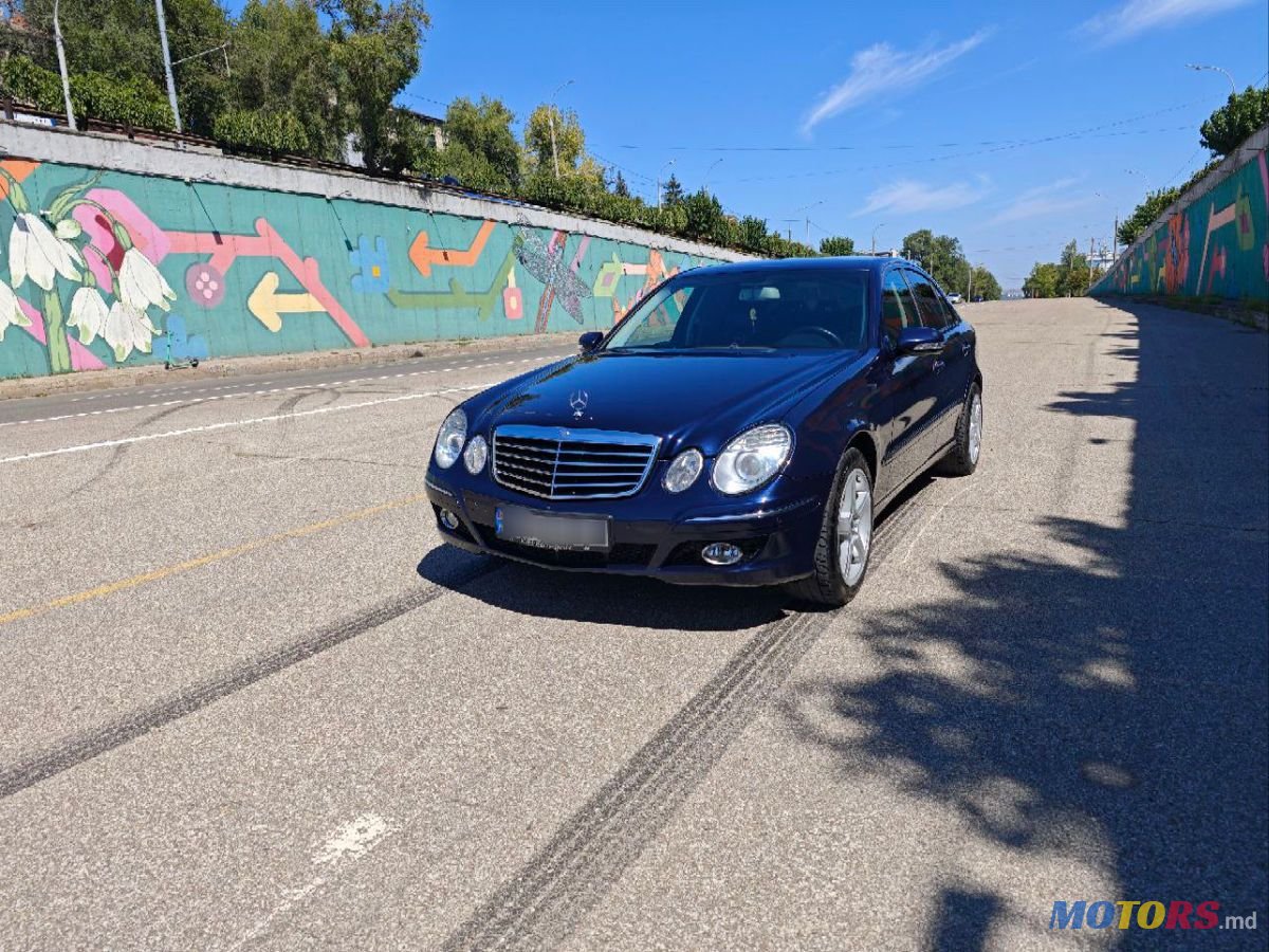 2006' Mercedes-Benz E-Class photo #2