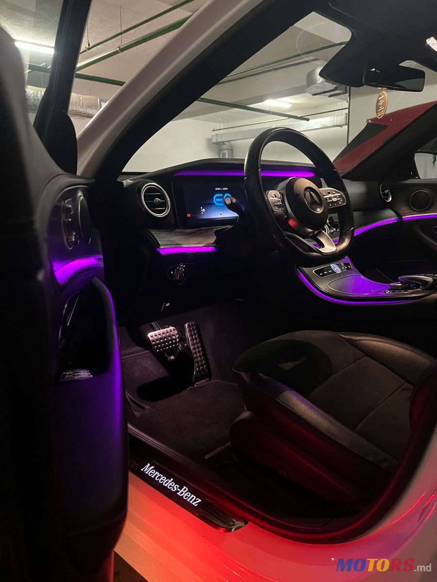 2020' Mercedes-Benz E-Class photo #2