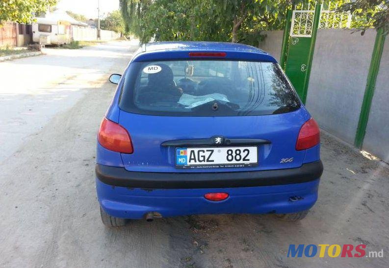 2000' Peugeot 206 photo #2