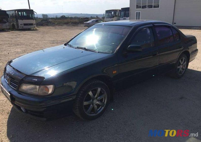 1996' Nissan Maxima photo #1