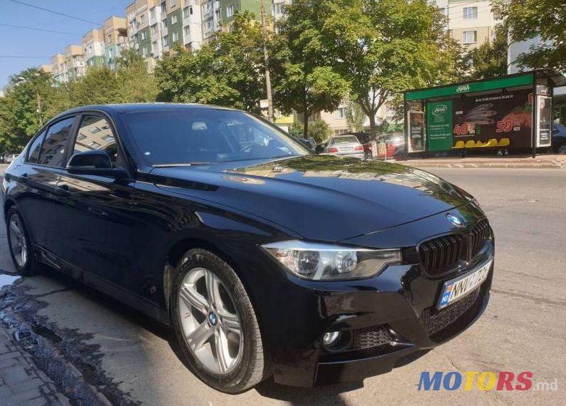 2013' BMW 3 photo #1
