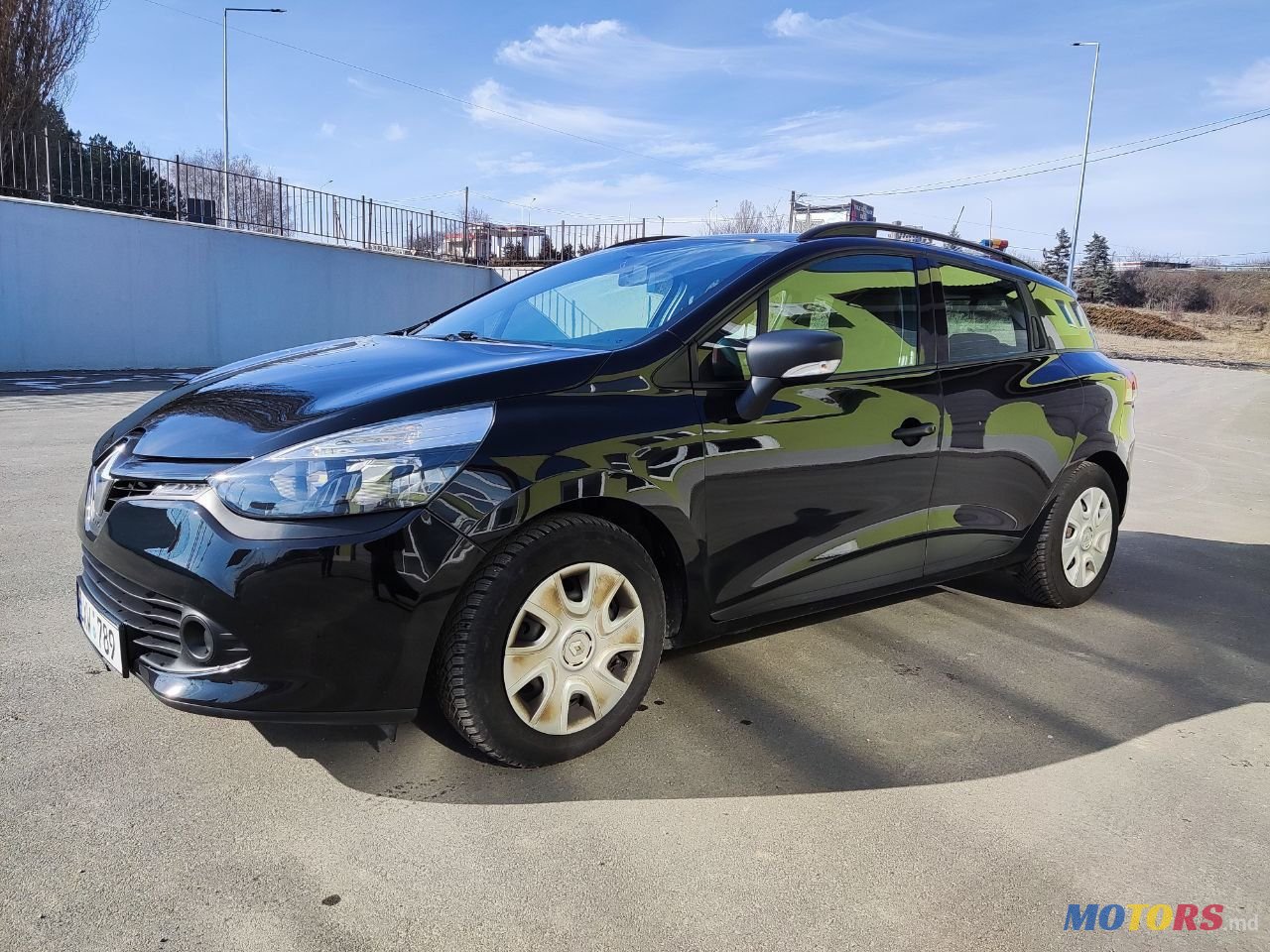 2015' Renault Clio photo #3