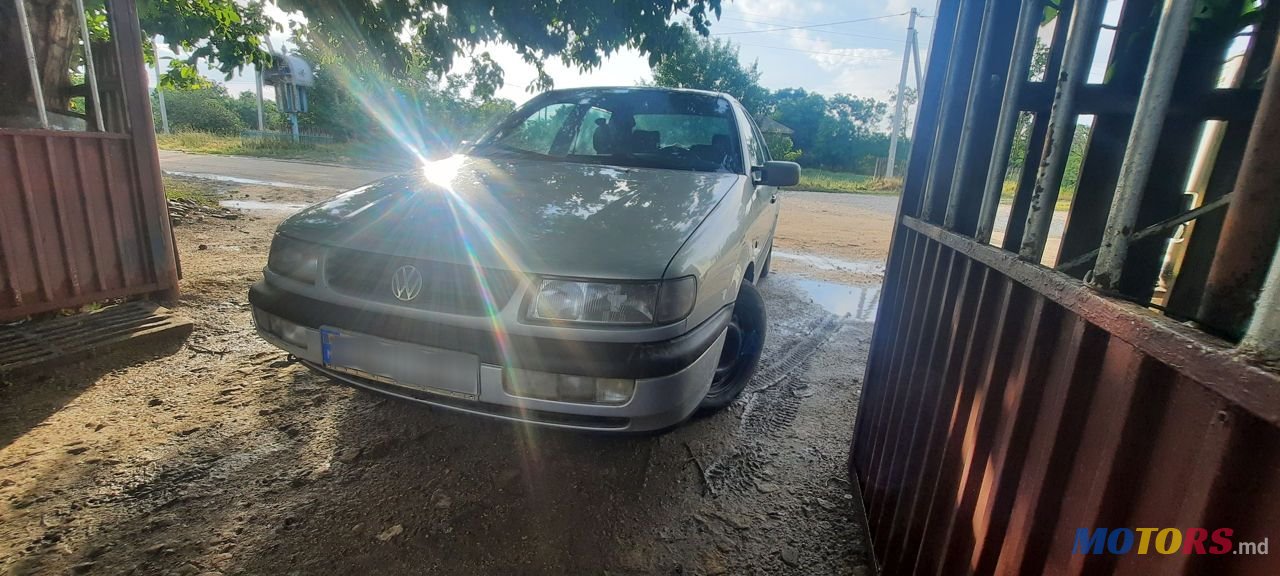 1996' Volkswagen Passat photo #1