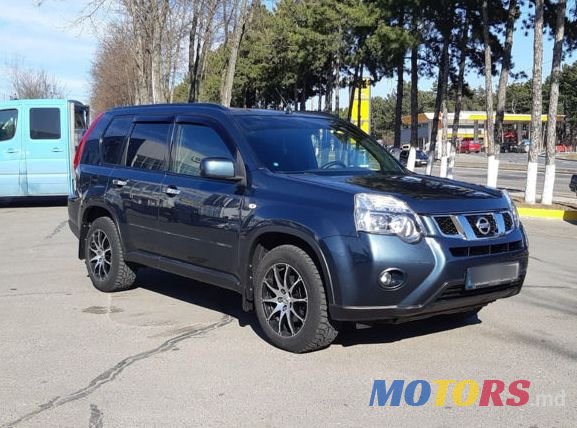 2011' Nissan X-Trail photo #2