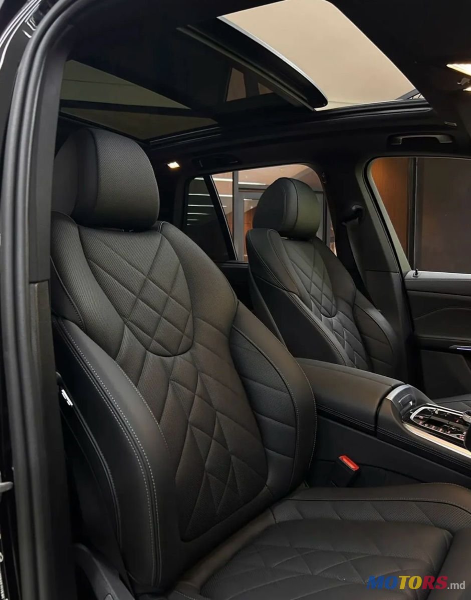 2024' BMW X5 photo #5