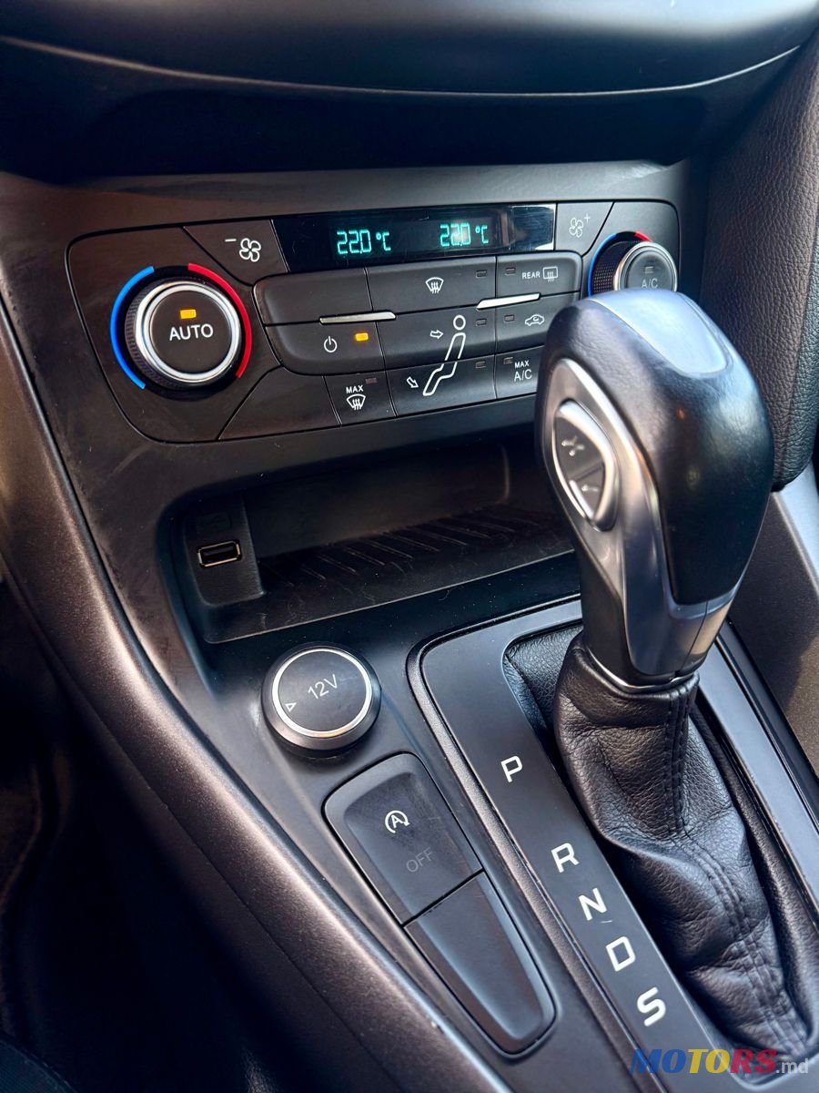 2018' Ford Focus photo #4