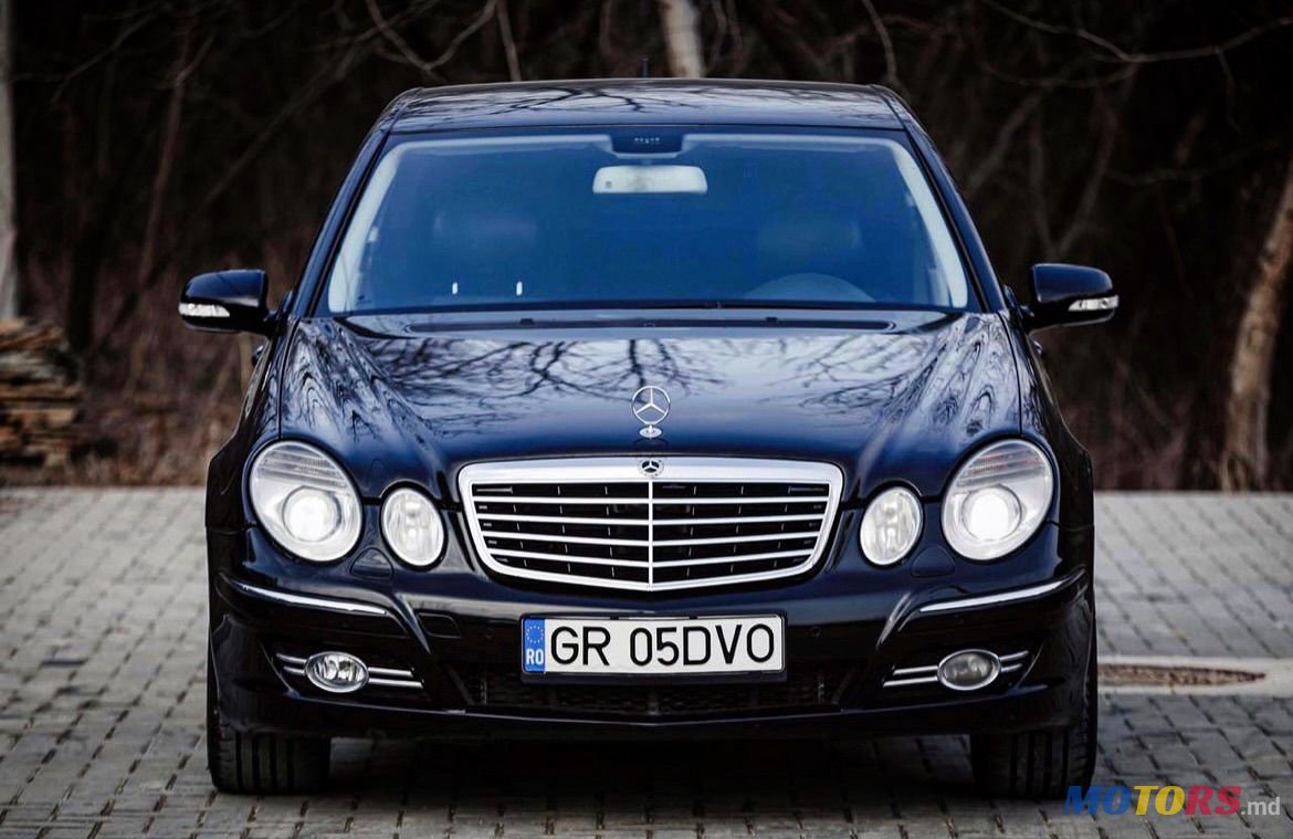2007' Mercedes-Benz E Класс photo #2