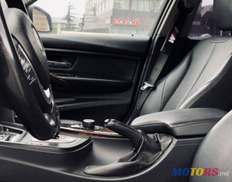 2014' BMW 3 photo #5