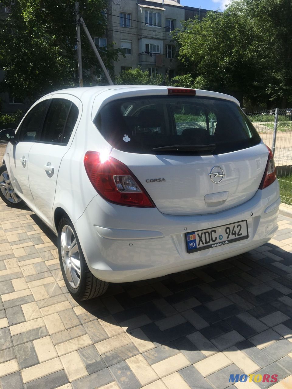 2009' Opel Corsa photo #2