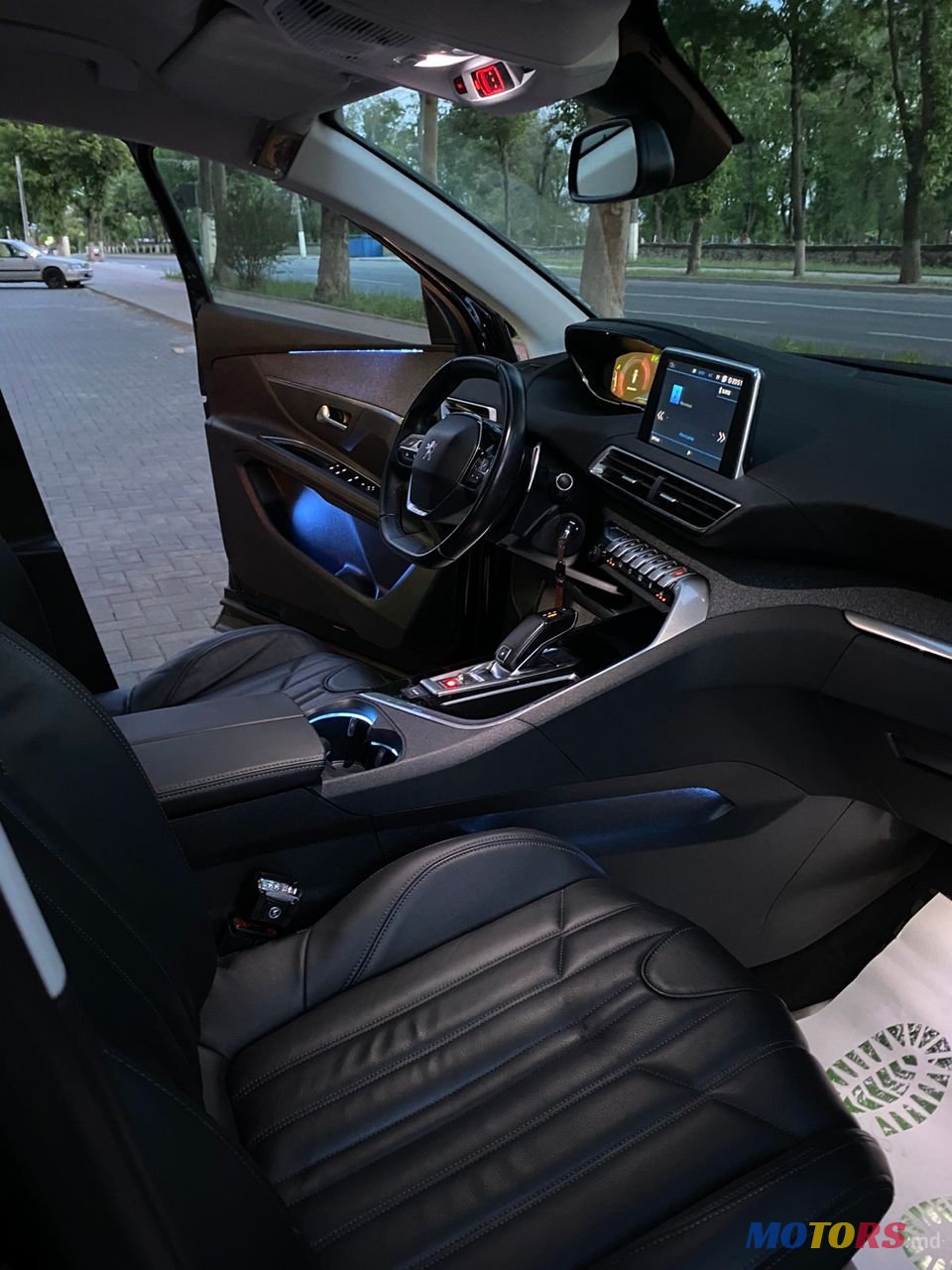 2018' Peugeot 5008 photo #4