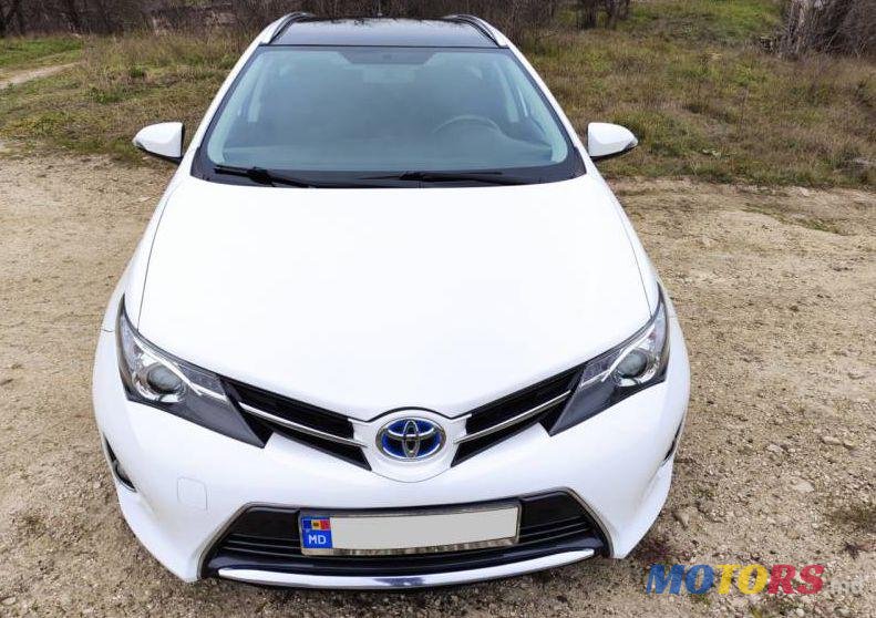 2014' Toyota Auris photo #1