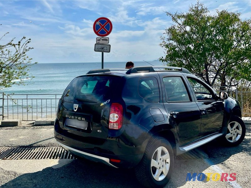 2011' Dacia Duster photo #2