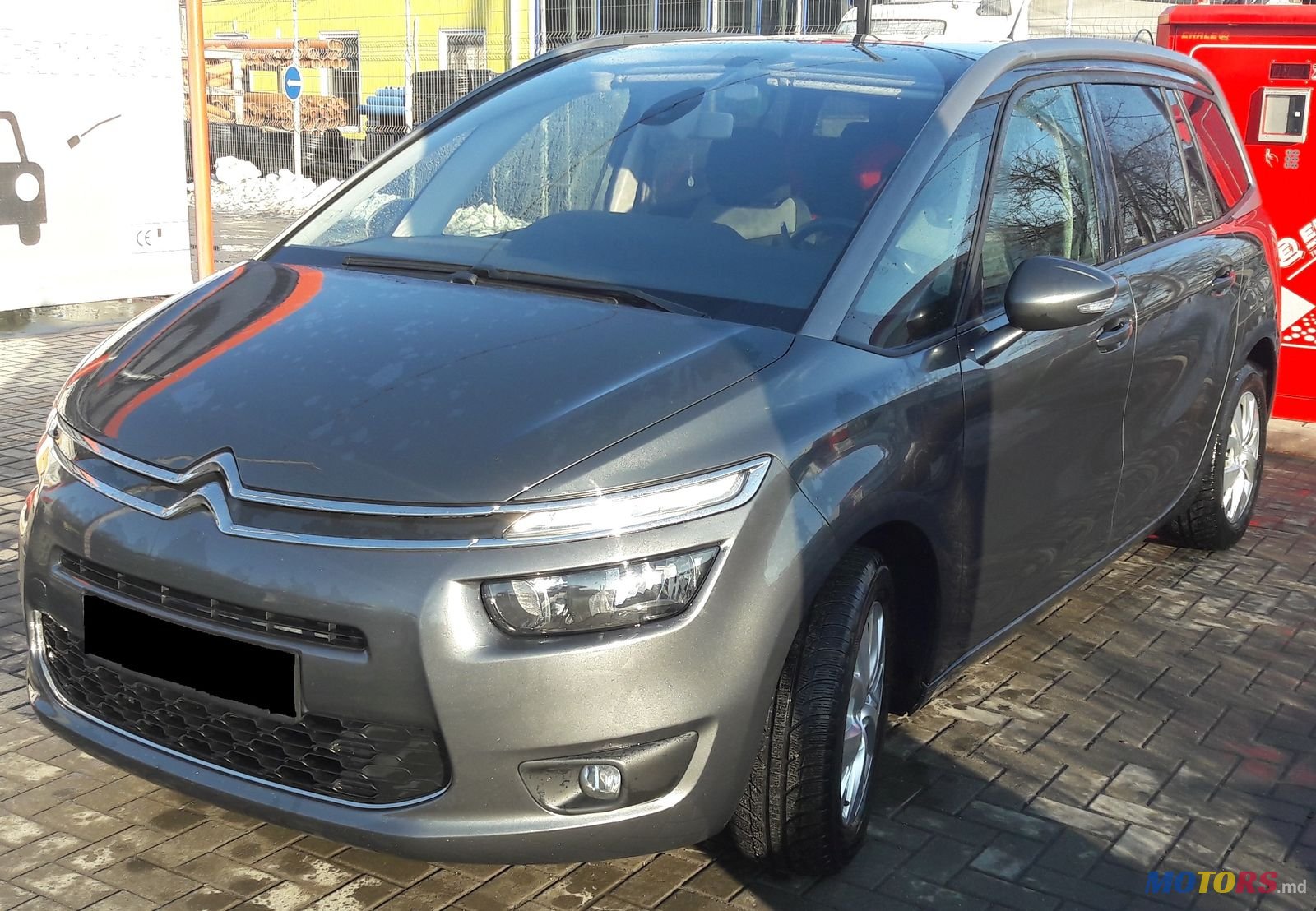2015' Citroen Grand C4 Picasso photo #1